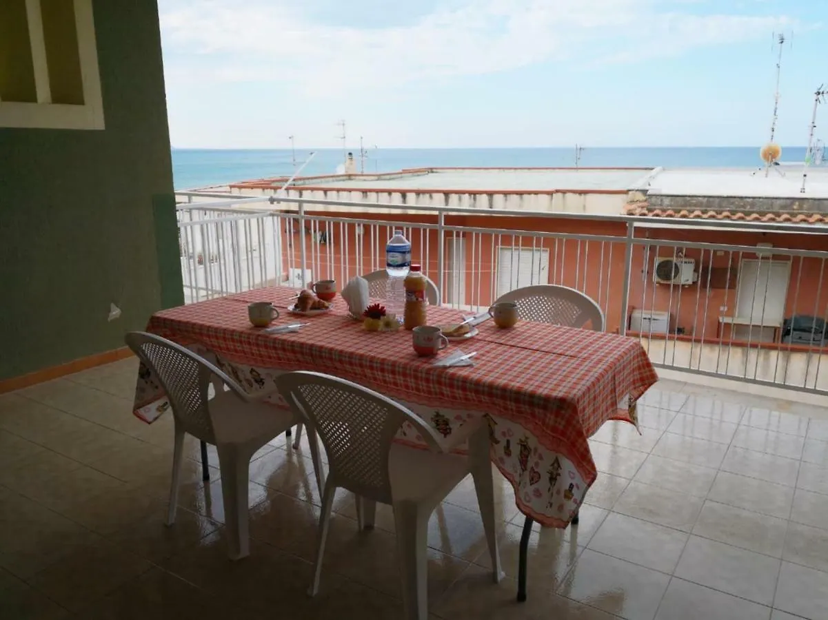 شقة Casa Vacanza Sole & Sale ألكامو مارينا إيطاليا